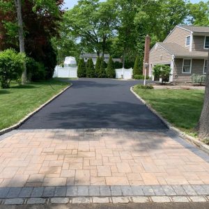 Huntington Asphalt Driveways