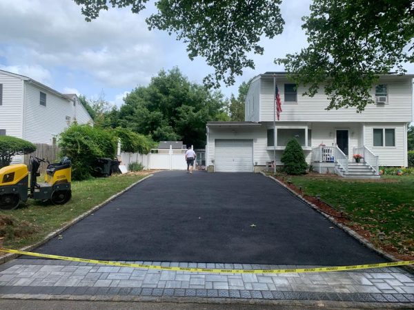 Hampton Bays Asphalt Driveway Installation
